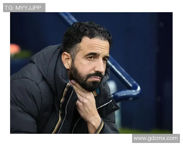 男生对足球明星的热爱背后隐藏的心理因素与社会影响分析